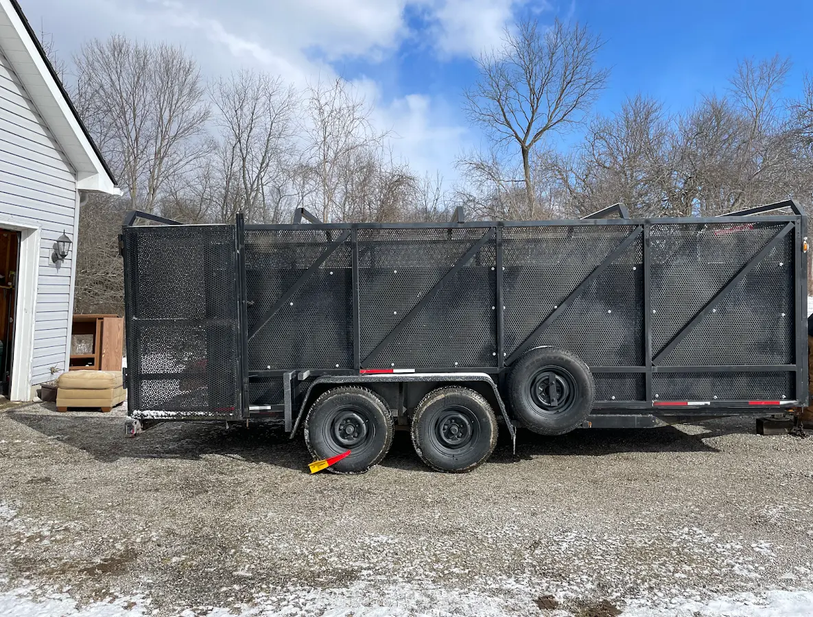 4 Yard Dumpster Rental in Holtville, AL